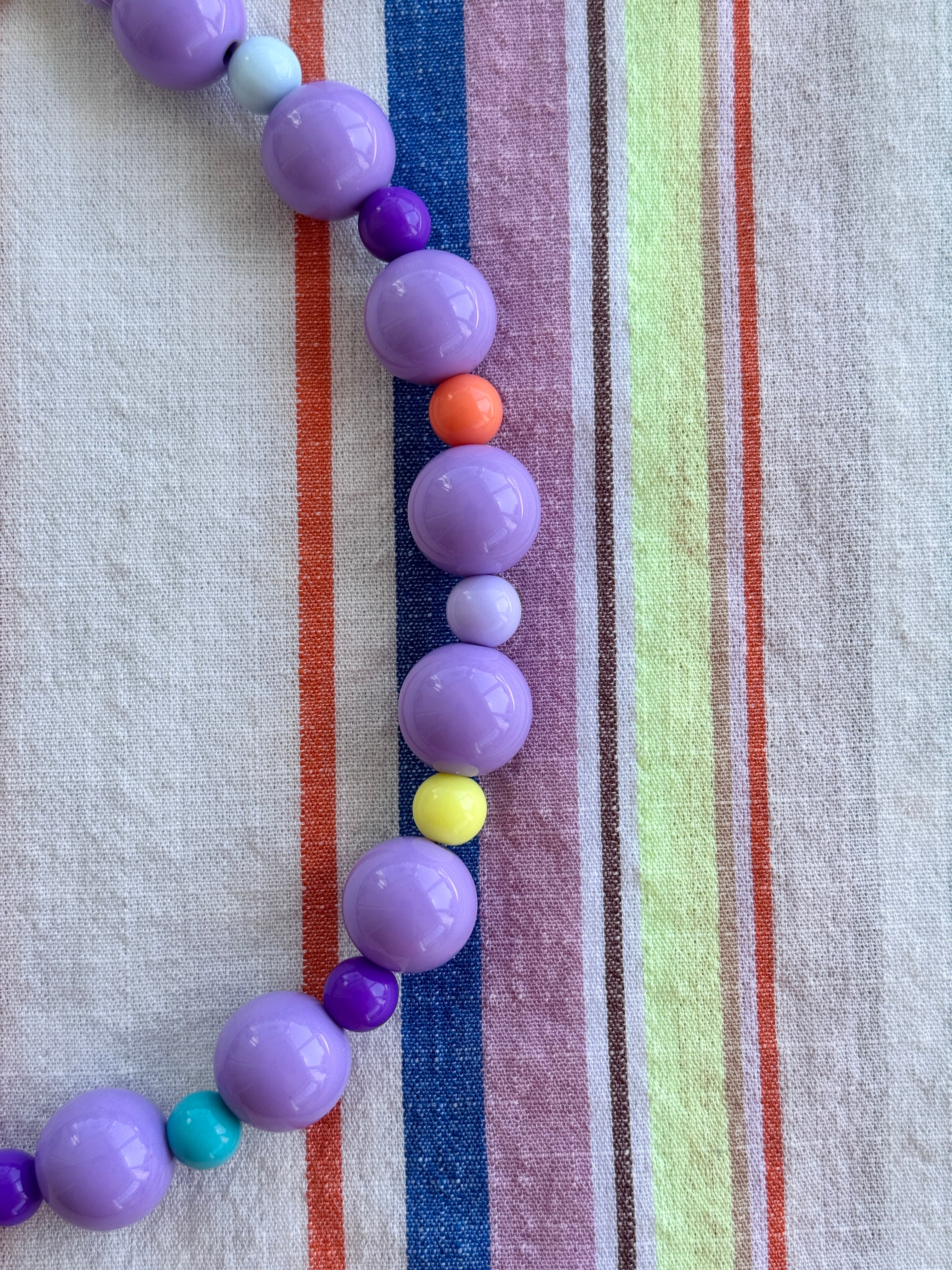 Bold & bubbly Lilac